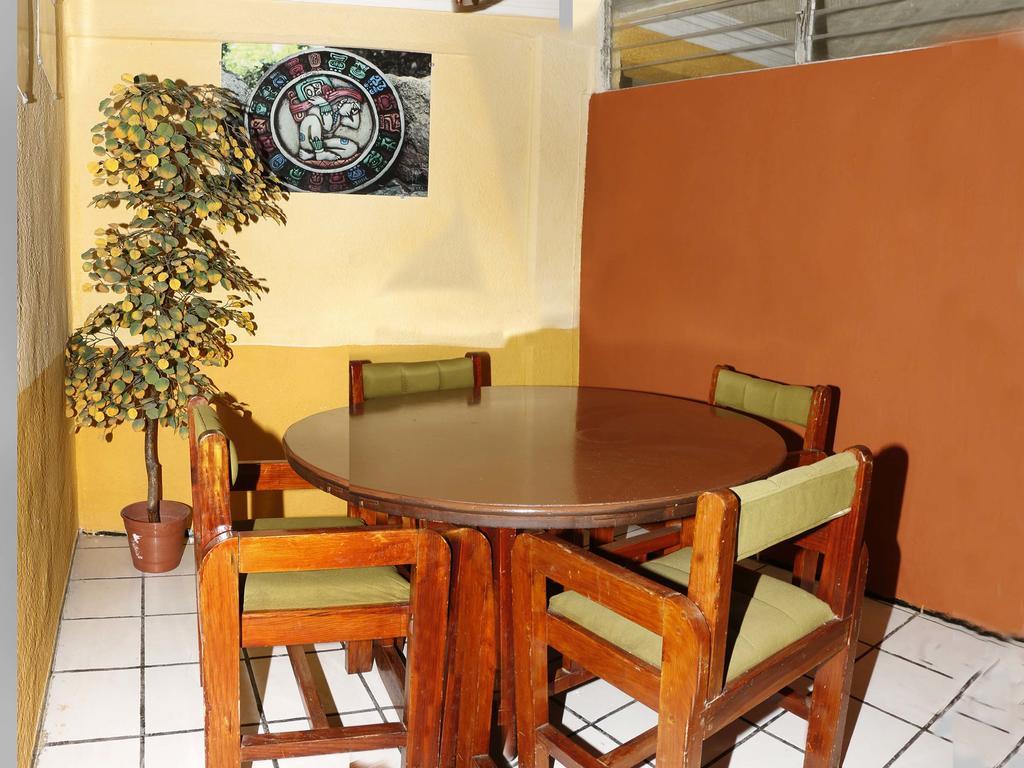 Hotel Suites Elia Noemi Mérida Zewnętrze zdjęcie
