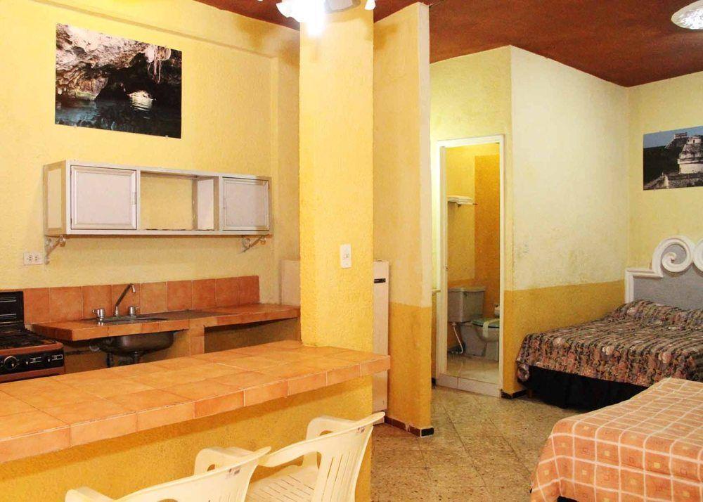 Hotel Suites Elia Noemi Mérida Zewnętrze zdjęcie