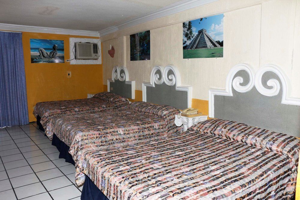 Hotel Suites Elia Noemi Mérida Zewnętrze zdjęcie