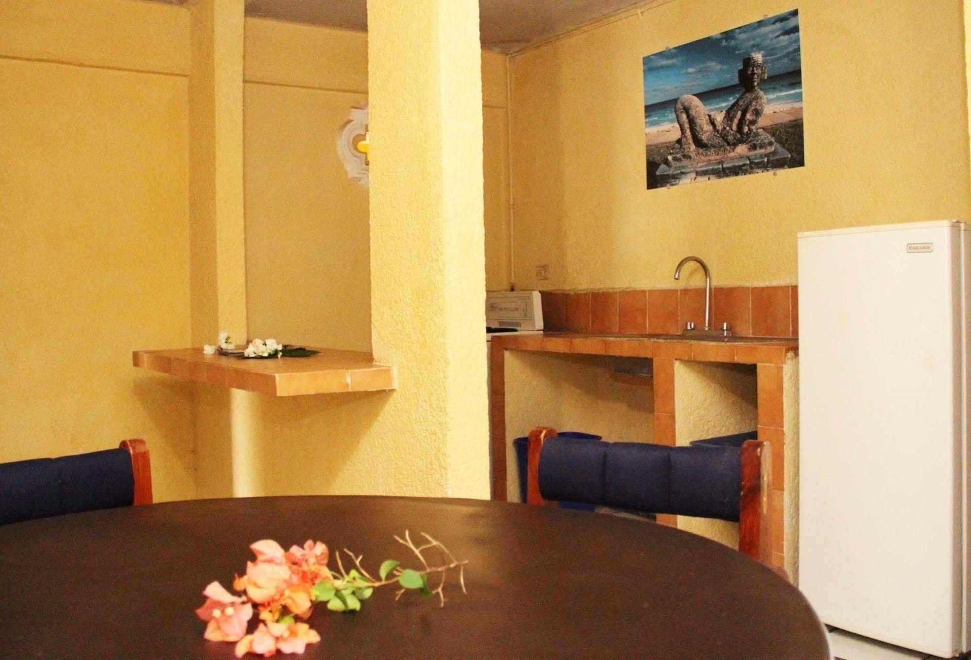 Hotel Suites Elia Noemi Mérida Zewnętrze zdjęcie